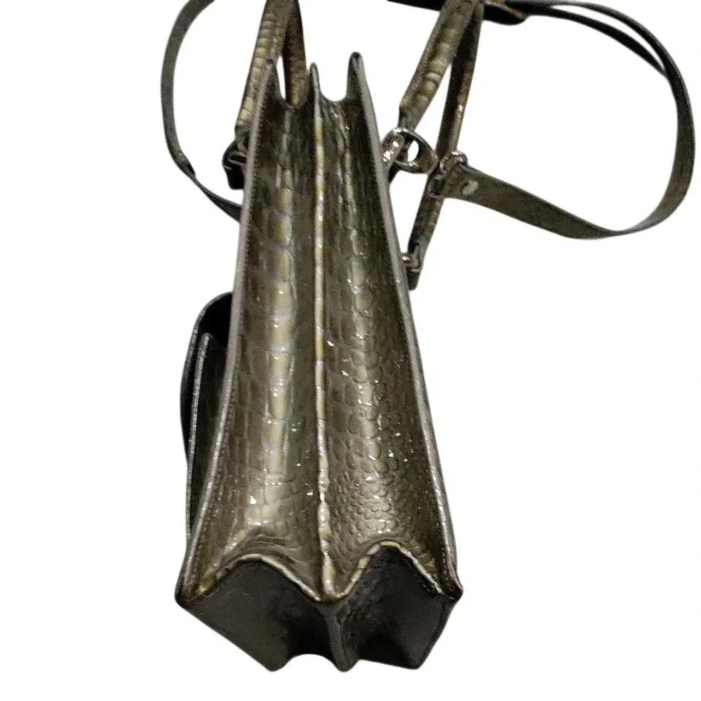 NEW Francesco Rogani Roma Crocodile Embossed Leather Sage Green Metallic Bag‎